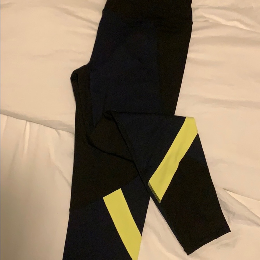 Athleta leggings